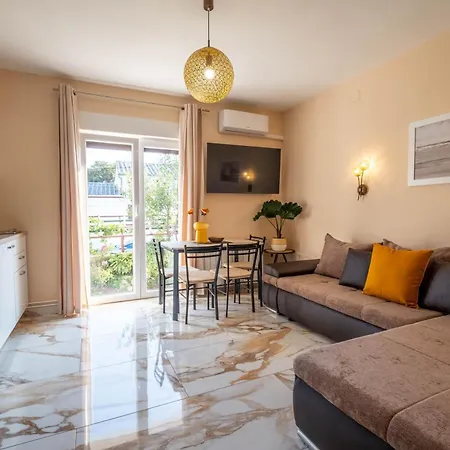 And Premium Relax Guest house