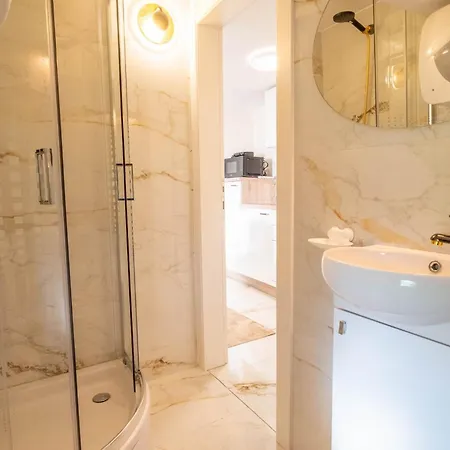 And Premium Relax Affittacamere 4*
